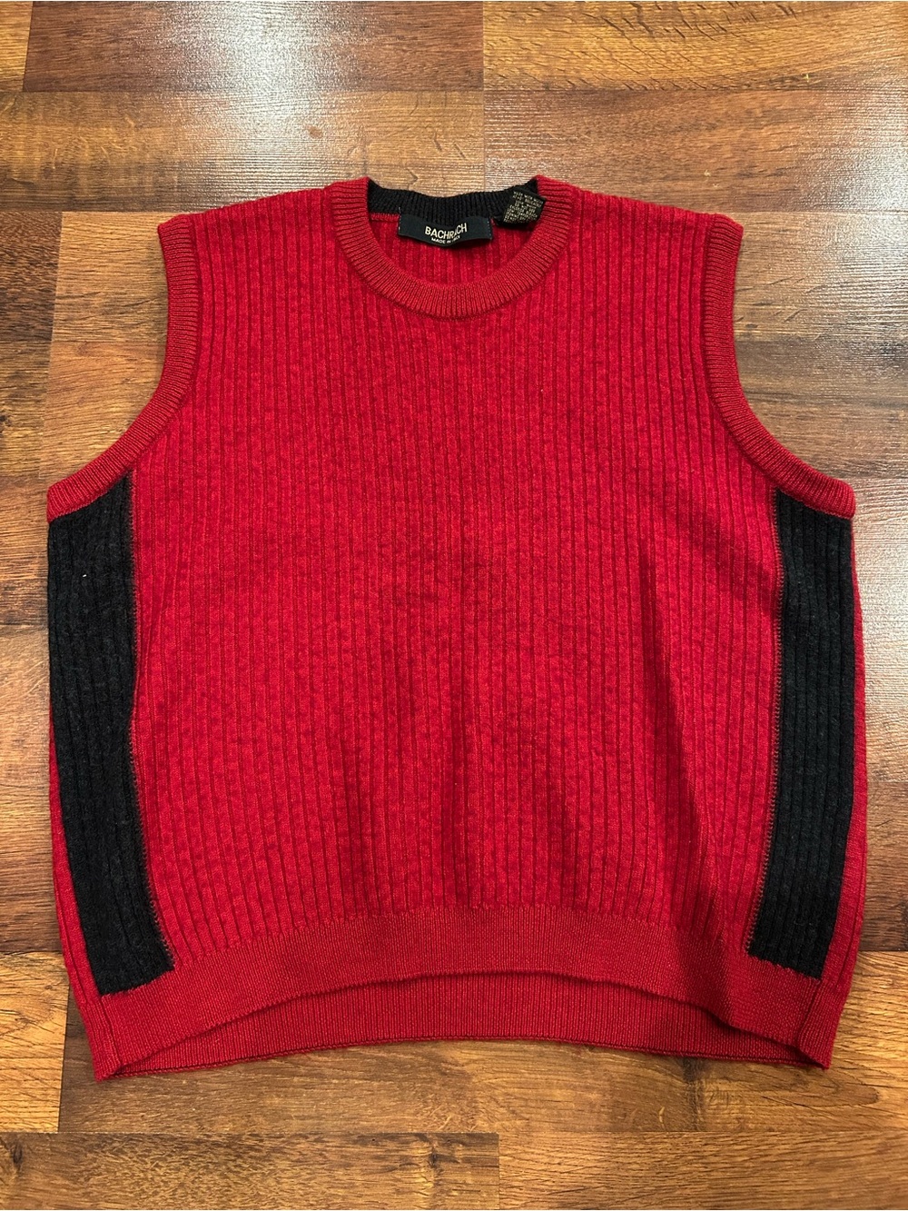Vintage Bachrach Made in Italy Merino Wool
Blend Sweater Vest Size Large Red